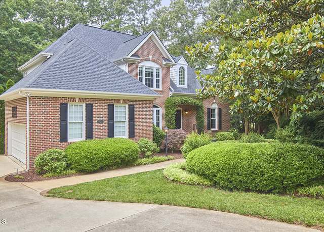 Property at 8605 Stanton Pl, Raleigh, NC 27615, 3 beds, 2.5 baths