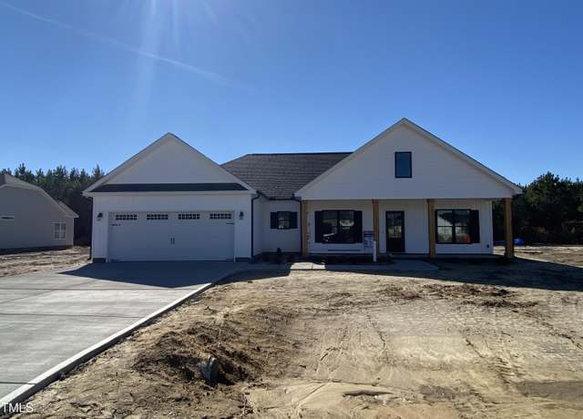 Property at 108 Rae Dr, Pikeville, NC 27863, 3 beds, 2 baths