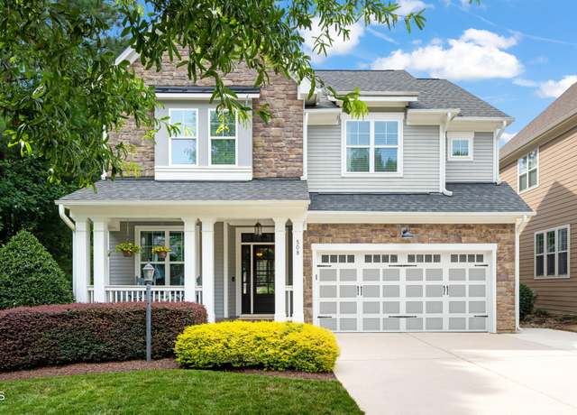 Property at 508 Morning Oaks Dr, Holly Springs, NC 27540, 4 beds, 2.5 baths