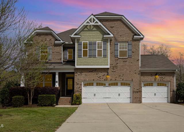 Property at 401 Molina Ct, Rolesville, NC 27571, 5 beds, 3 baths