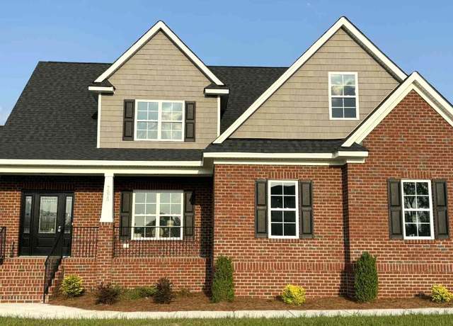 Property at 7575 Sweetwater Dr, Nashville, NC 27856, 4 beds, 2.5 baths