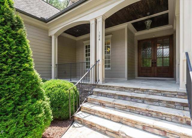 Property at 124 Dartmoor Ln, Raleigh, NC 27614, 4 beds, 6 baths