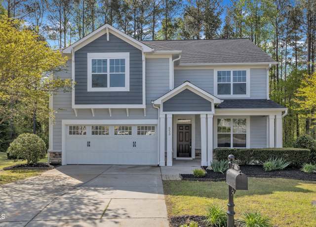Property at 858 Lake Artesia Ln, Fuquay Varina, NC 27526, 5 beds, 3.5 baths
