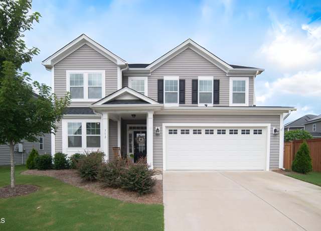 Property at 712 Calera Ln, Fuquay Varina, NC 27526, 5 beds, 3.5 baths