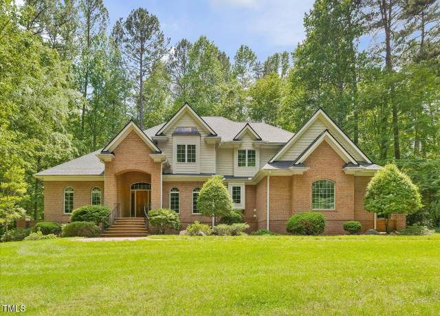 Property at 1428 Gray Bluff Trl, Chapel Hill, NC 27517, 4 beds, 4.5 baths