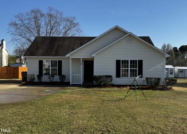 Property at 128 Glengariff Ln, Clayton, NC 27520, 3 beds, 2 baths