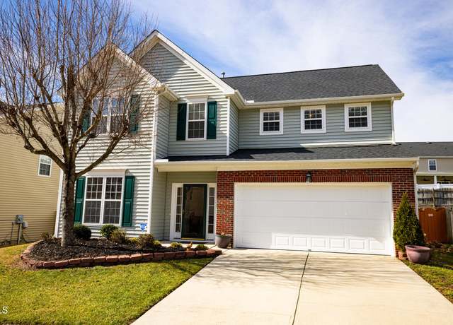Property at 2344 Lazy River Dr, Raleigh, NC 27610, 3 beds, 2.5 baths