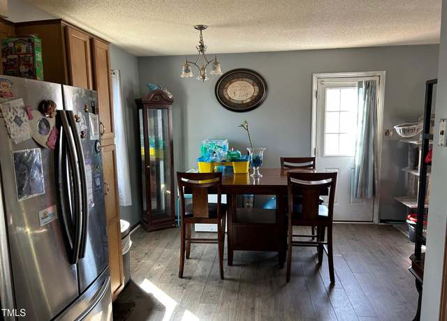 Property at 402 Todd Hill Dr, Wendell, NC 27591, 3 beds, 1.5 baths