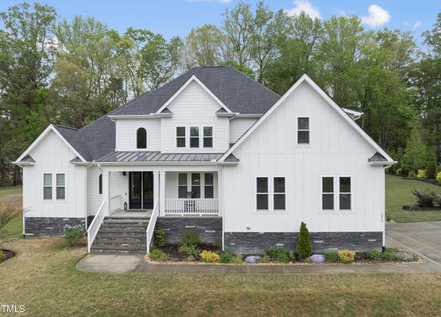 Property at 6024 Lunenburg Dr, Raleigh, NC 27603, 4 beds, 3 baths