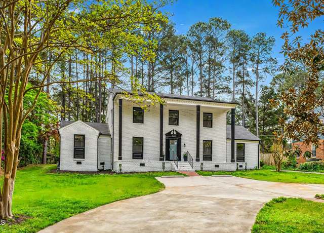 Property at 1112 Lakeside Dr NW, Wilson, NC 27896, 4 beds, 3.5 baths
