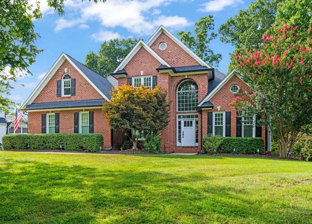 Property at 204 Crossway Ln, Holly Springs, NC 27540, 4 beds, 3.5 baths