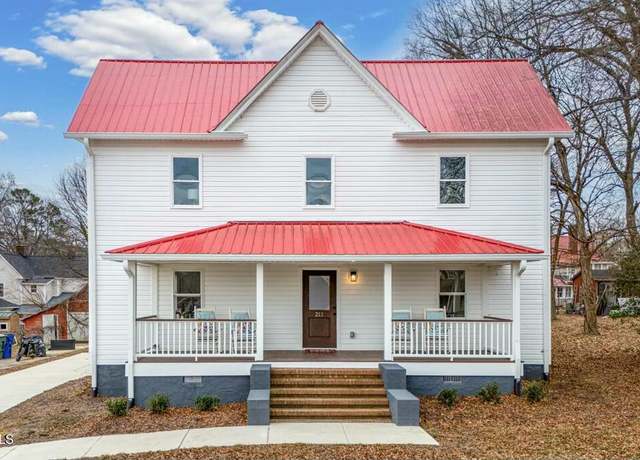 Property at 211 Long Ave, Graham, NC 27253, 5 beds, 3 baths