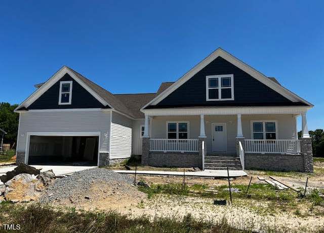 Property at 896 Olive Branch Dr, Smithfield, NC 27577, 4 beds, 4 baths