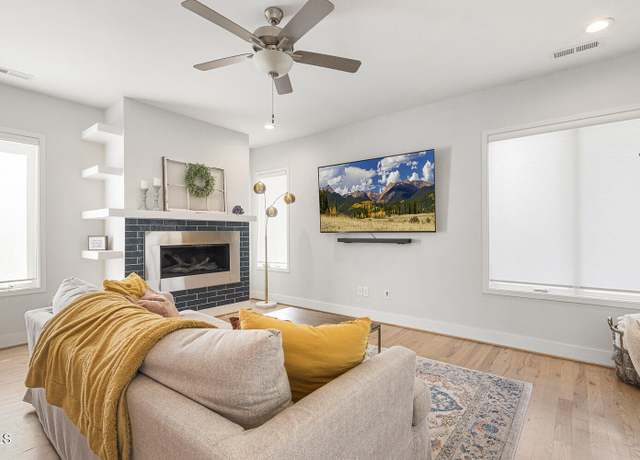 Property at 1117 S Person St, Raleigh, NC 27601, 4 beds, 2.5 baths