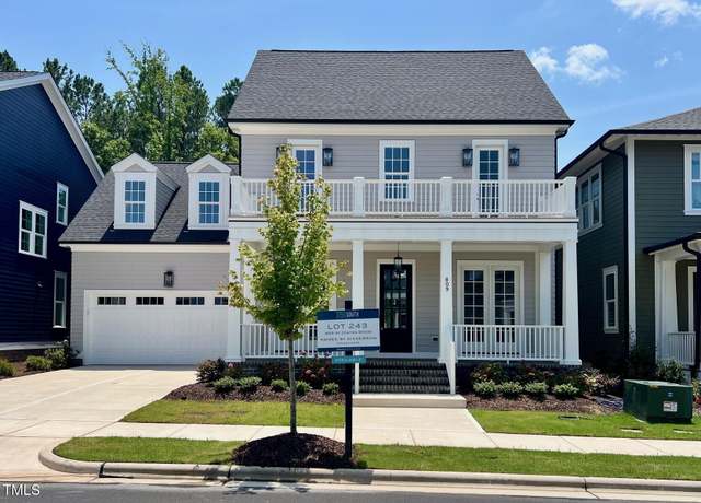 Property at 809 St Charles St, Durham, NC 27713, 6 beds, 4 baths