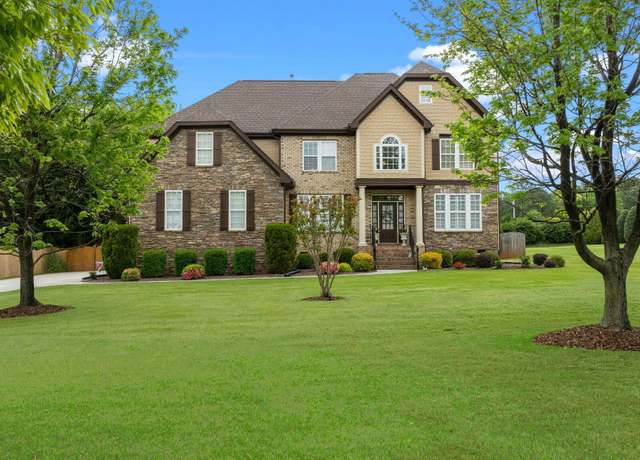 Property at 2053 Monthaven Dr, Wake Forest, NC 27587, 3 beds, 3.5 baths