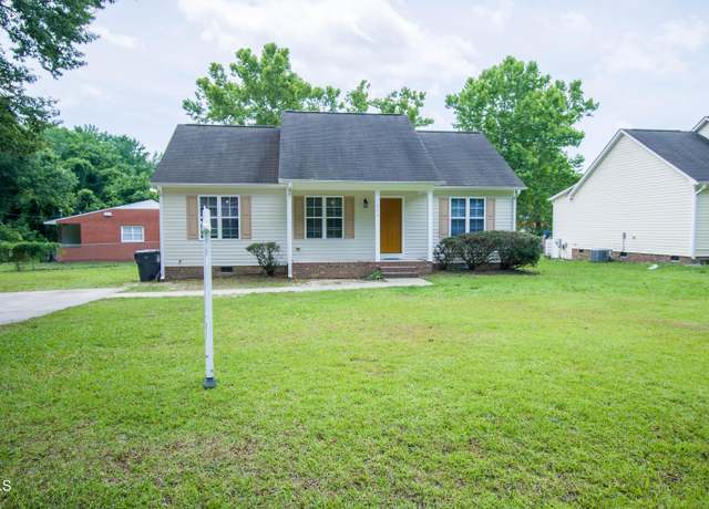Property at 310 E Horton St, Zebulon, NC 27597, 3 beds, 2 baths