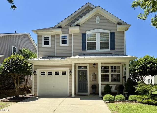 Property at 137 Palmdale Ct, Holly Springs, NC 27540, 4 beds, 2.5 baths