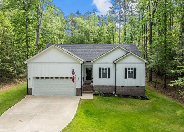 Property at 118 Chanute Cir, Louisburg, NC 27549, 3 beds, 2 baths