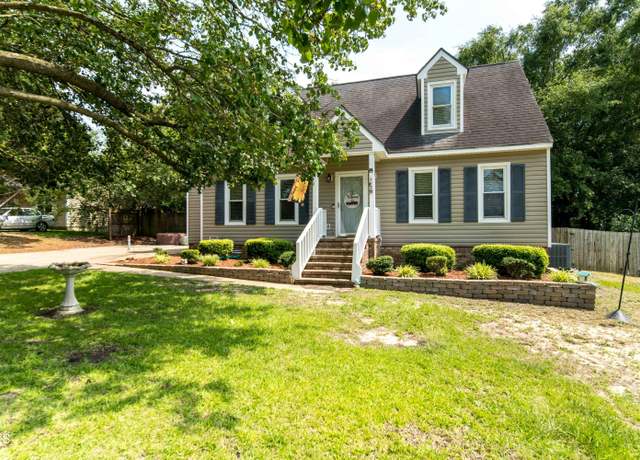 Property at 113 Lakehurst Dr, Dudley, NC 28333, 3 beds, 2 baths