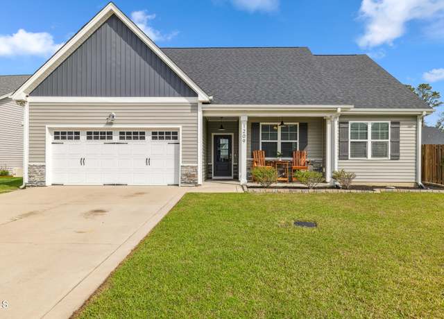 Property at 1209 Big Field Dr, Castle Hayne, NC 28429, 3 beds, 2 baths
