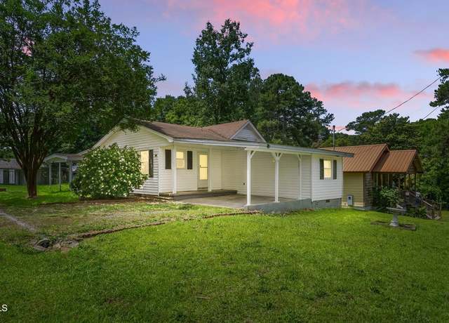 Property at 16 S Church, Coats, NC 27521, 3 beds, 2 baths
