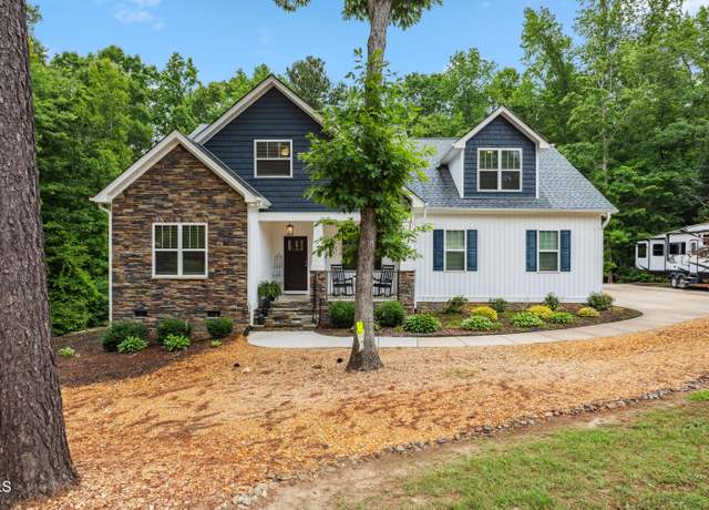 Property at 100 Lexington Ave, Zebulon, NC 27597, 3 beds, 3 baths