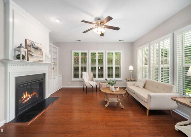 Property at 3661 Manifest Pl, Cary, NC 27519, 4 beds, 3.5 baths