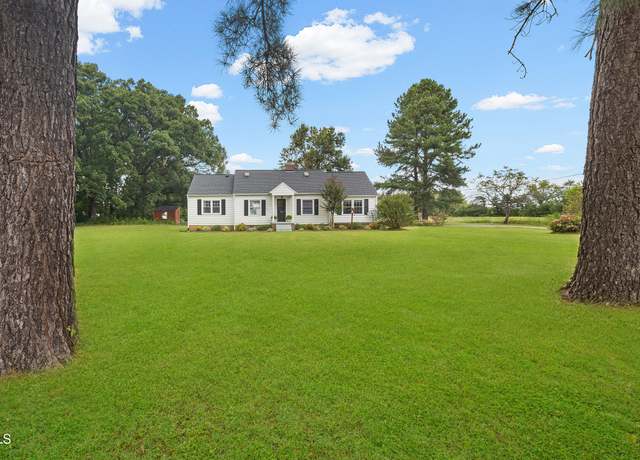 Property at 1181 Mountainside Ln, Burlington, NC 27217, 3 beds, 2.5 baths