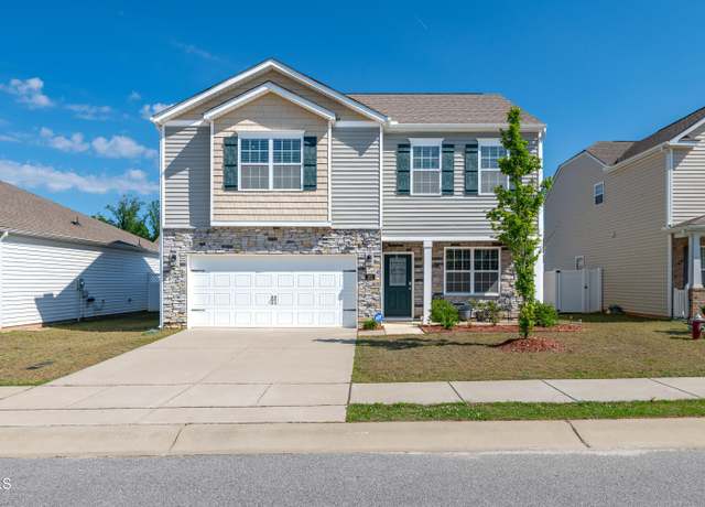 Property at 103 Norris Creek Dr, Clayton, NC 27527, 4 beds, 2.5 baths