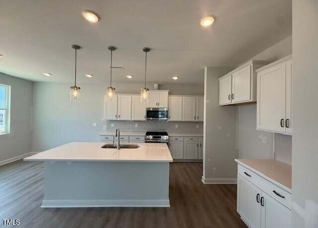 Property at 293 Gregory Village Dr, Lillington, NC 27546, 3 beds, 2.5 baths