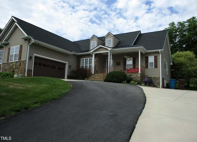 Property at 3008 River Hill Ln, Burlington, NC 27217, 3 beds, 2 baths