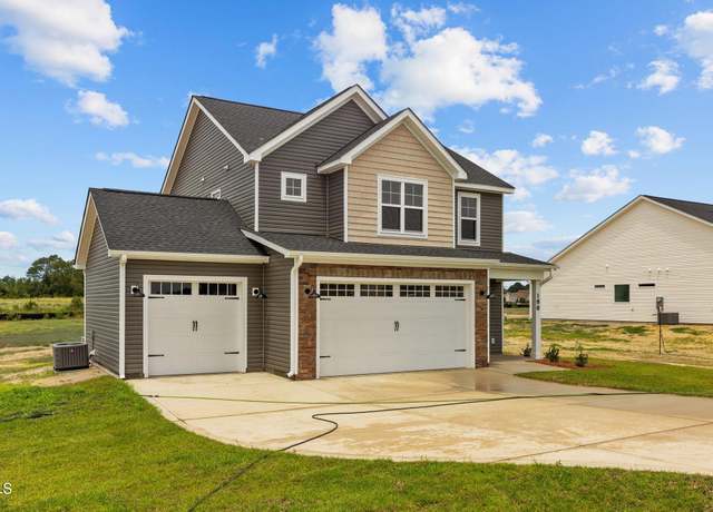 Property at 188 Hillwood Dr, Sanford, NC 27332, 3 beds, 2.5 baths