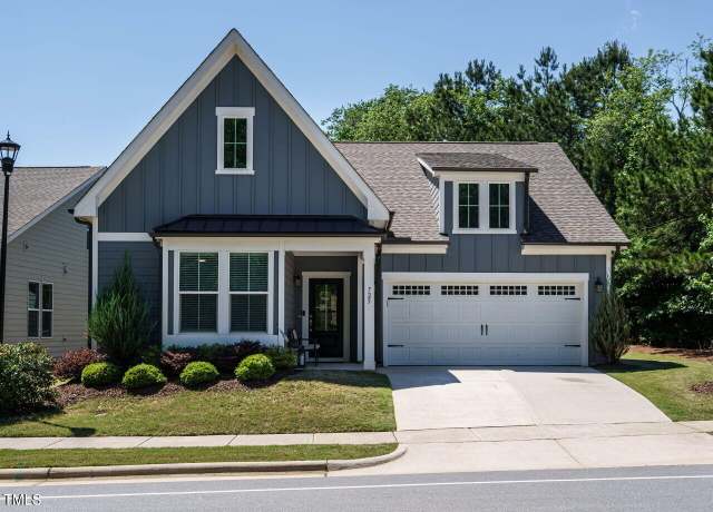 Property at 725 Banningford Rd, Cary, NC 27518, 3 beds, 2 baths