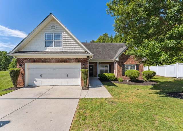 Property at 118 Stafford Park Ct, Kernersville, NC 27284, 3 beds, 2 baths