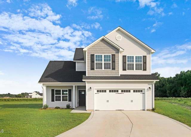 Property at 108 Nova Pl, Pikeville, NC 27863, 3 beds, 2.5 baths