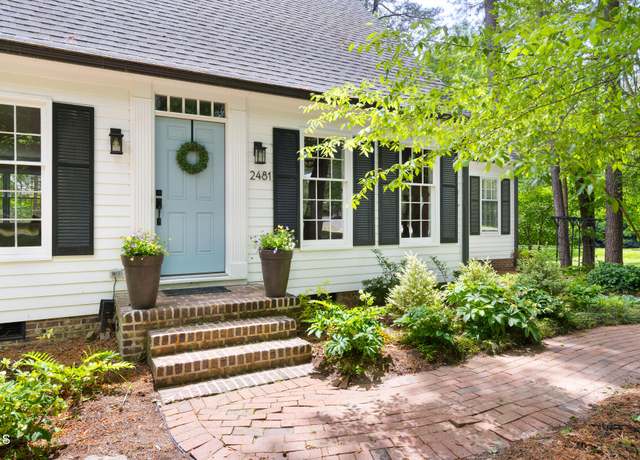 Property at 2481 Foxwood Dr, Chapel Hill, NC 27514, 3 beds, 2.5 baths