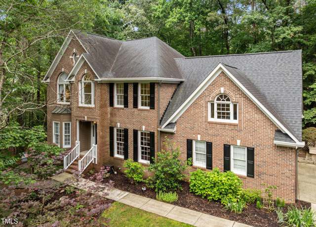 Property at 1004 Staffield Lane Ln, Chapel Hill, NC 27516, 4 beds, 3 baths