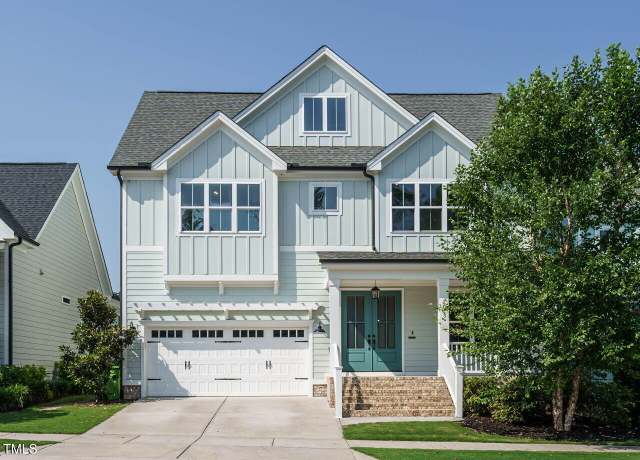 Property at 2013 Woodbluff Dr, Wendell, NC 27591, 3 beds, 2.5 baths