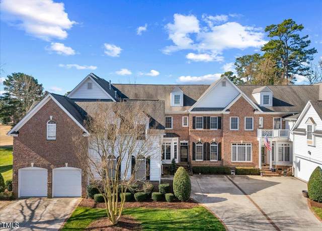 Property at 2308 Carriage Oaks Dr, Raleigh, NC 27614, 3 beds, 3.5 baths
