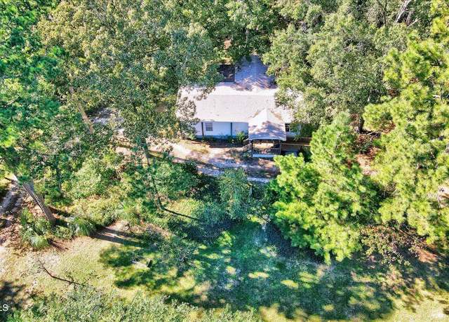 Property at 930 Old Halifax Rd, Louisburg, NC 27549, 3 beds, 1 bath