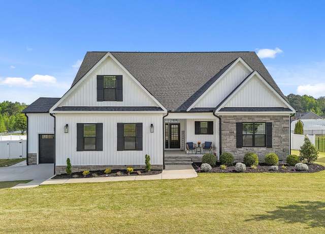 Property at 30 Devilwood Dr, Four Oaks, NC 27524, 4 beds, 3 baths