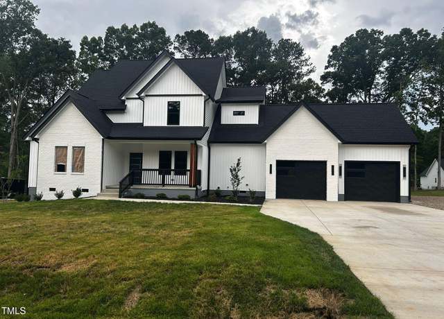 Property at 123-125 Ottawa Dr, Louisburg, NC 27549, 4 beds, 3.5 baths