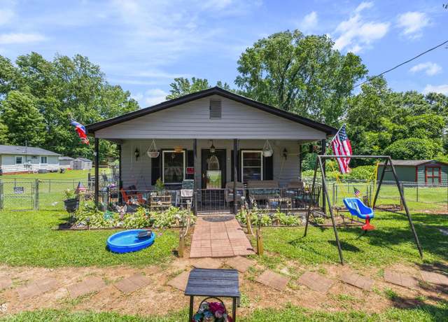 Property at 820 1st St, Kings Mountain, NC 28086, 2 beds, 1 bath
