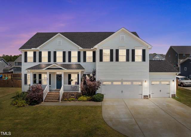 Property at 204 Ashland Hill Dr, Holly Springs, NC 27540, 4 beds, 2.5 baths