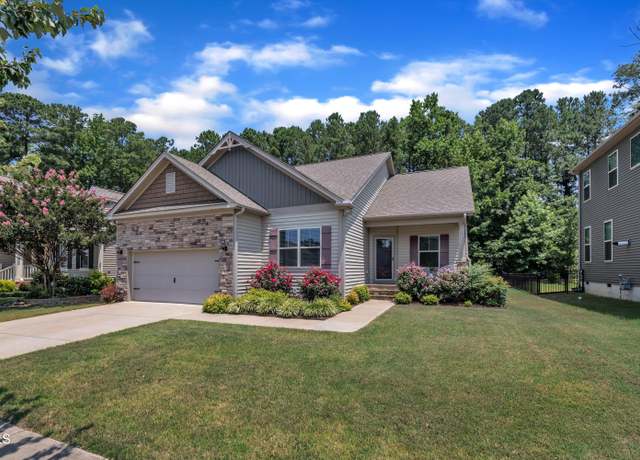 Property at 601 Minerva Dale Dr, Fuquay Varina, NC 27526, 3 beds, 3 baths