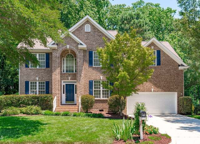 Property at 117 Drakewood Pl, Cary, NC 27518, 5 beds, 3 baths