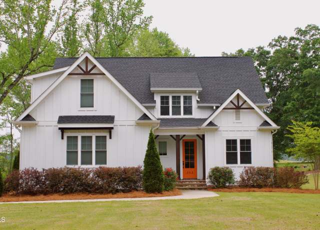Property at 212 Lynch Ave, Lillington, NC 27546, 5 beds, 5.5 baths