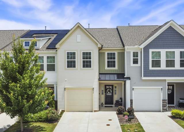 Property at 39 Hanging Moss Trl, Clayton, NC 27527, 3 beds, 2.5 baths