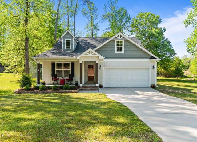Property at 308 Thorndale Dr, Dunn, NC 28334, 3 beds, 2 baths